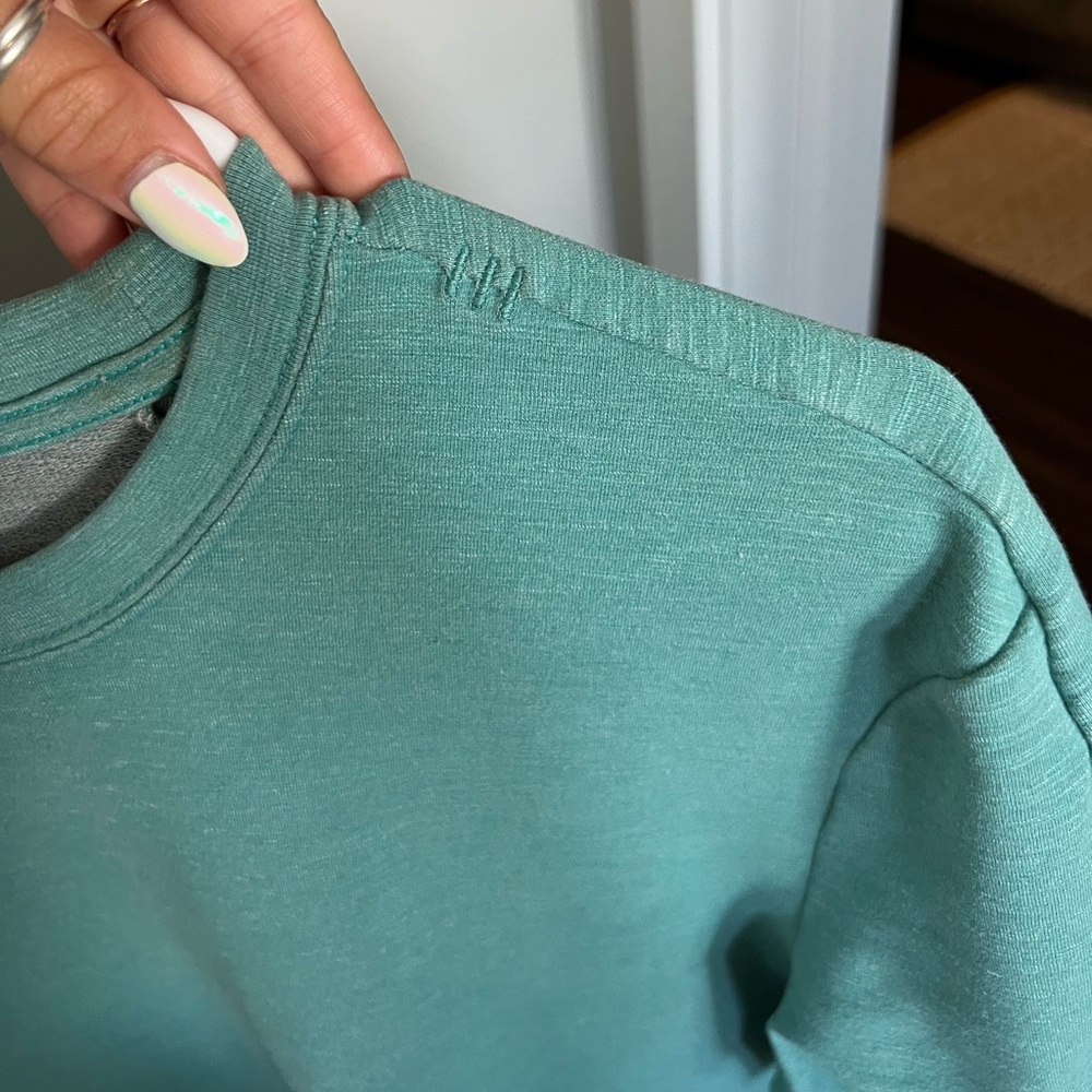 Mens lululemon tee